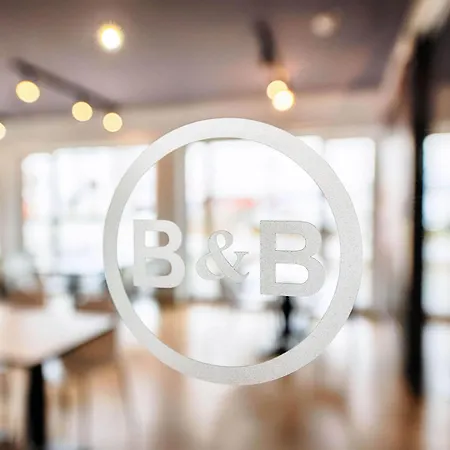 Stuttgart-vaihingen 3*