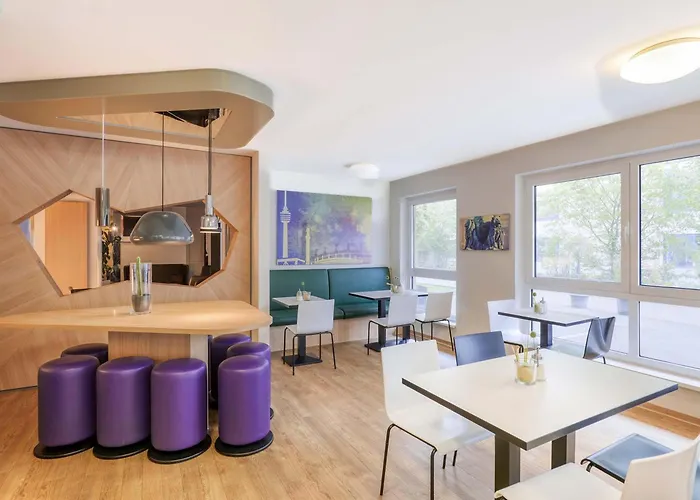 Stuttgart-vaihingen 3*