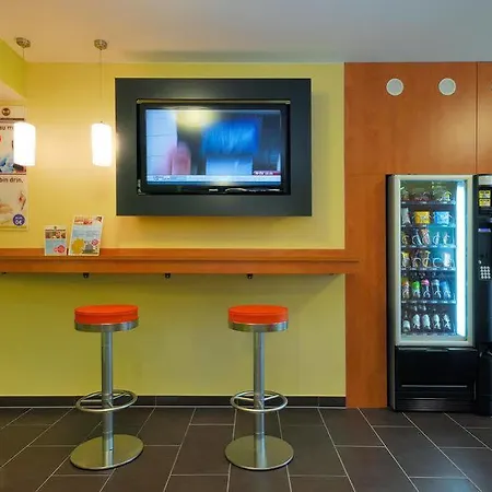 Stuttgart-vaihingen Hotell 3*