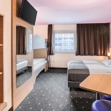 Stuttgart-vaihingen Отель 3*