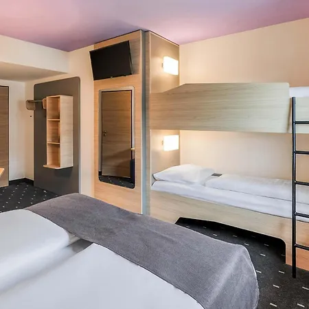 Stuttgart-vaihingen Отель 3*