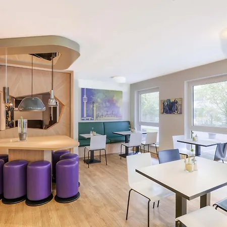 Stuttgart-vaihingen 3*